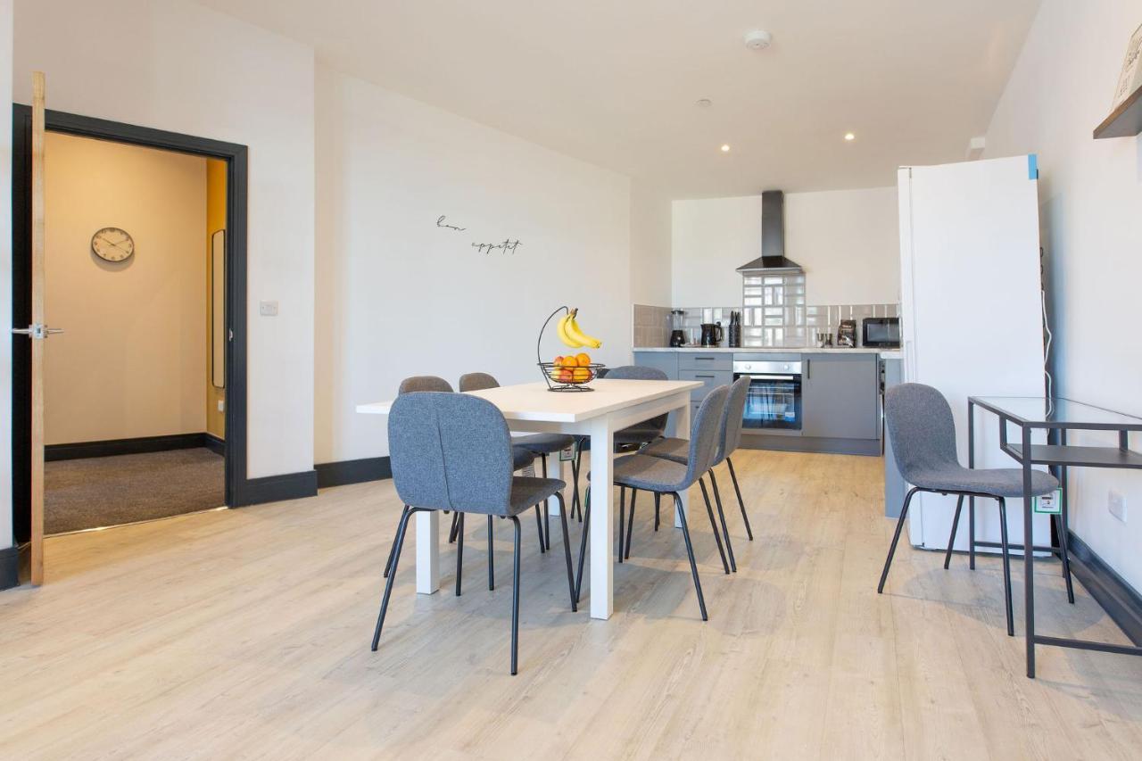The Kingsway- 2 Bedroom Central Swansea Apartments By Stayright Buitenkant foto