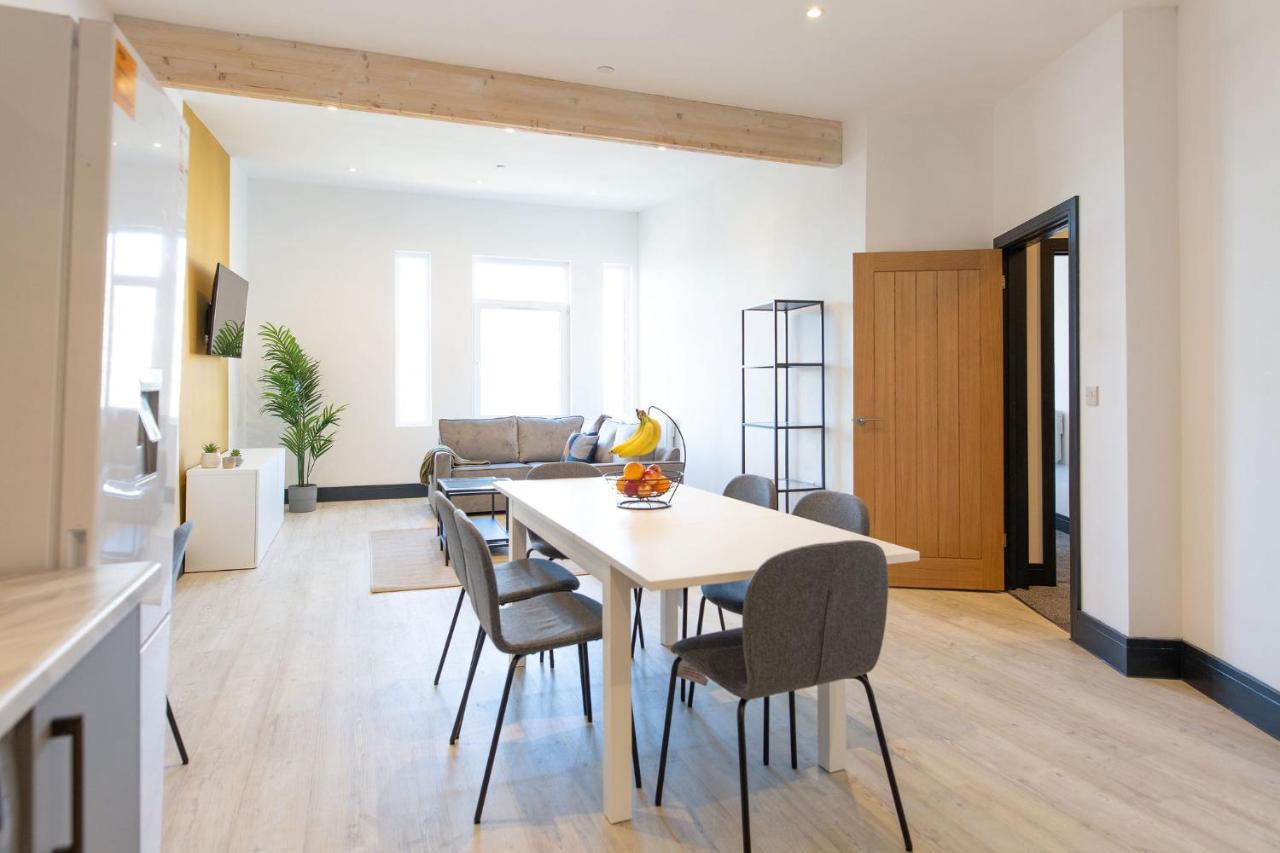 The Kingsway- 2 Bedroom Central Swansea Apartments By Stayright Buitenkant foto