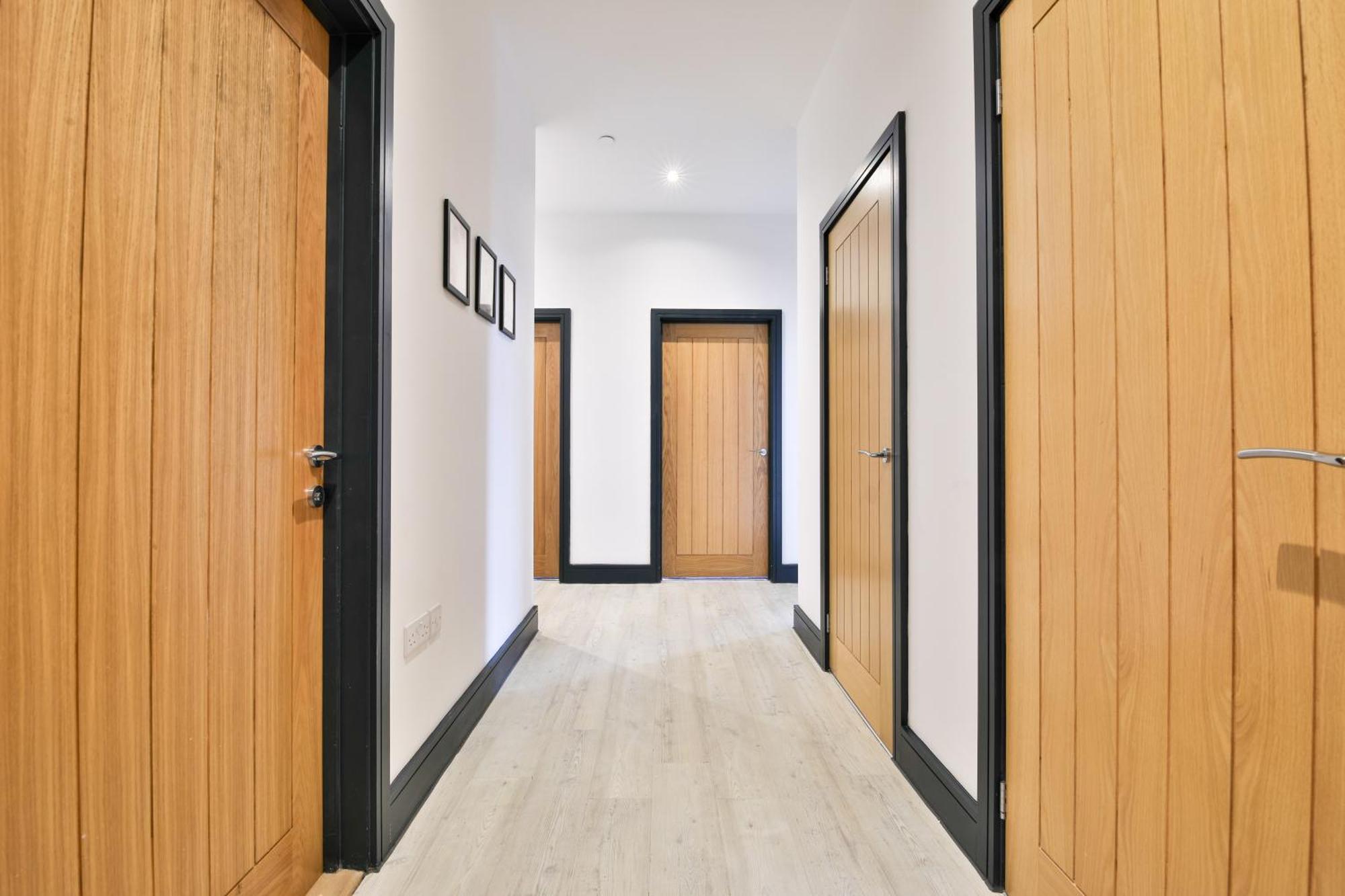 The Kingsway- 2 Bedroom Central Swansea Apartments By Stayright Buitenkant foto