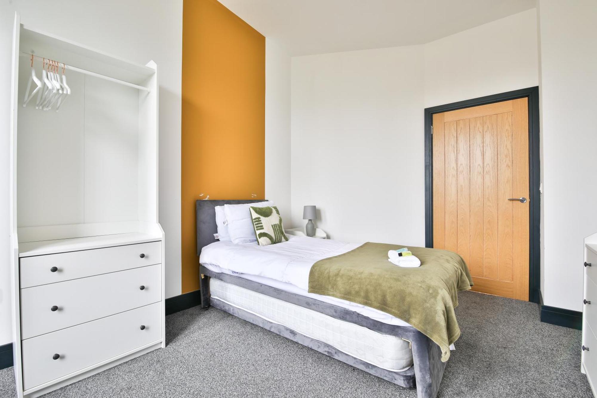 The Kingsway- 2 Bedroom Central Swansea Apartments By Stayright Buitenkant foto