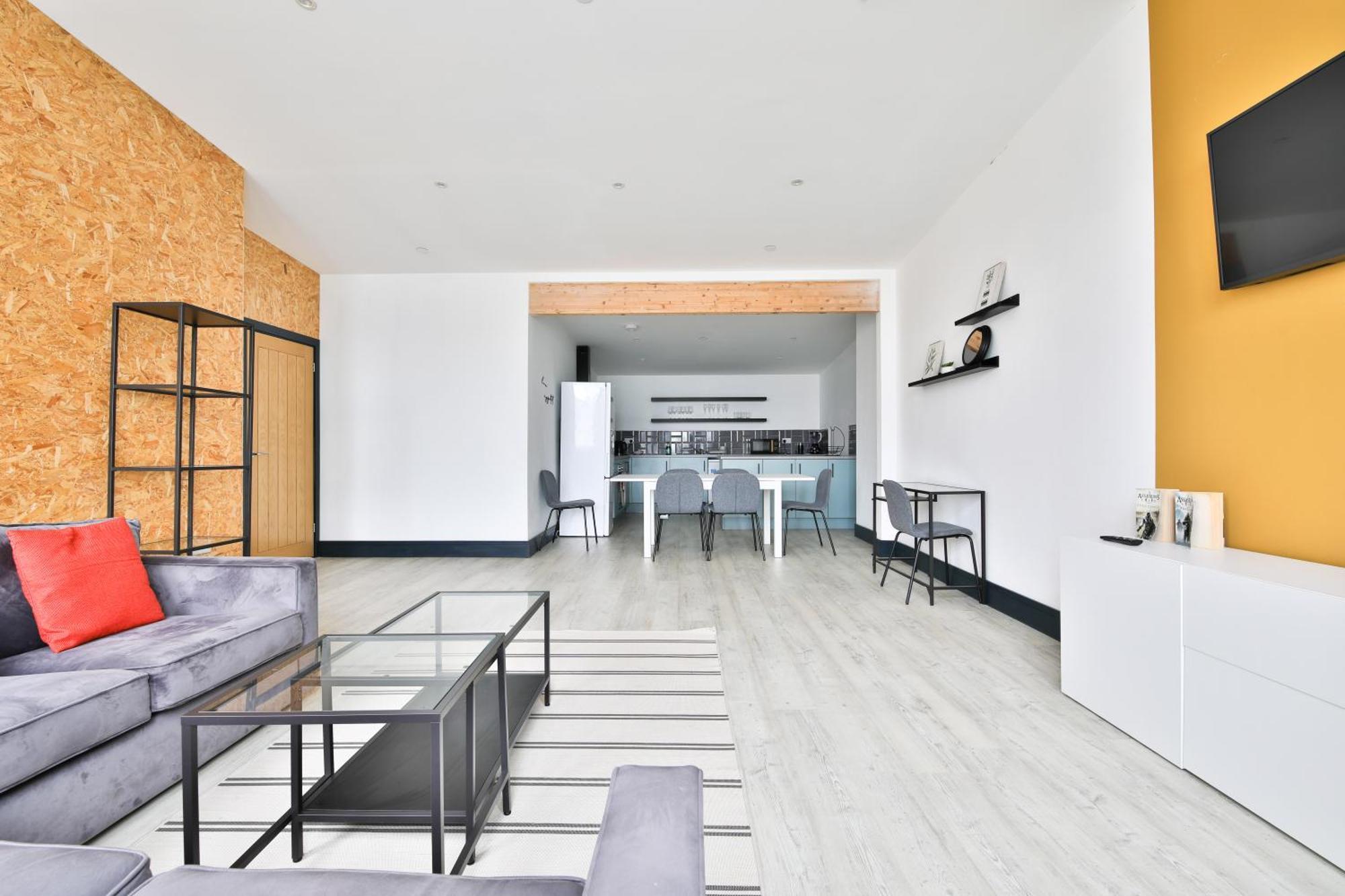The Kingsway- 2 Bedroom Central Swansea Apartments By Stayright Buitenkant foto