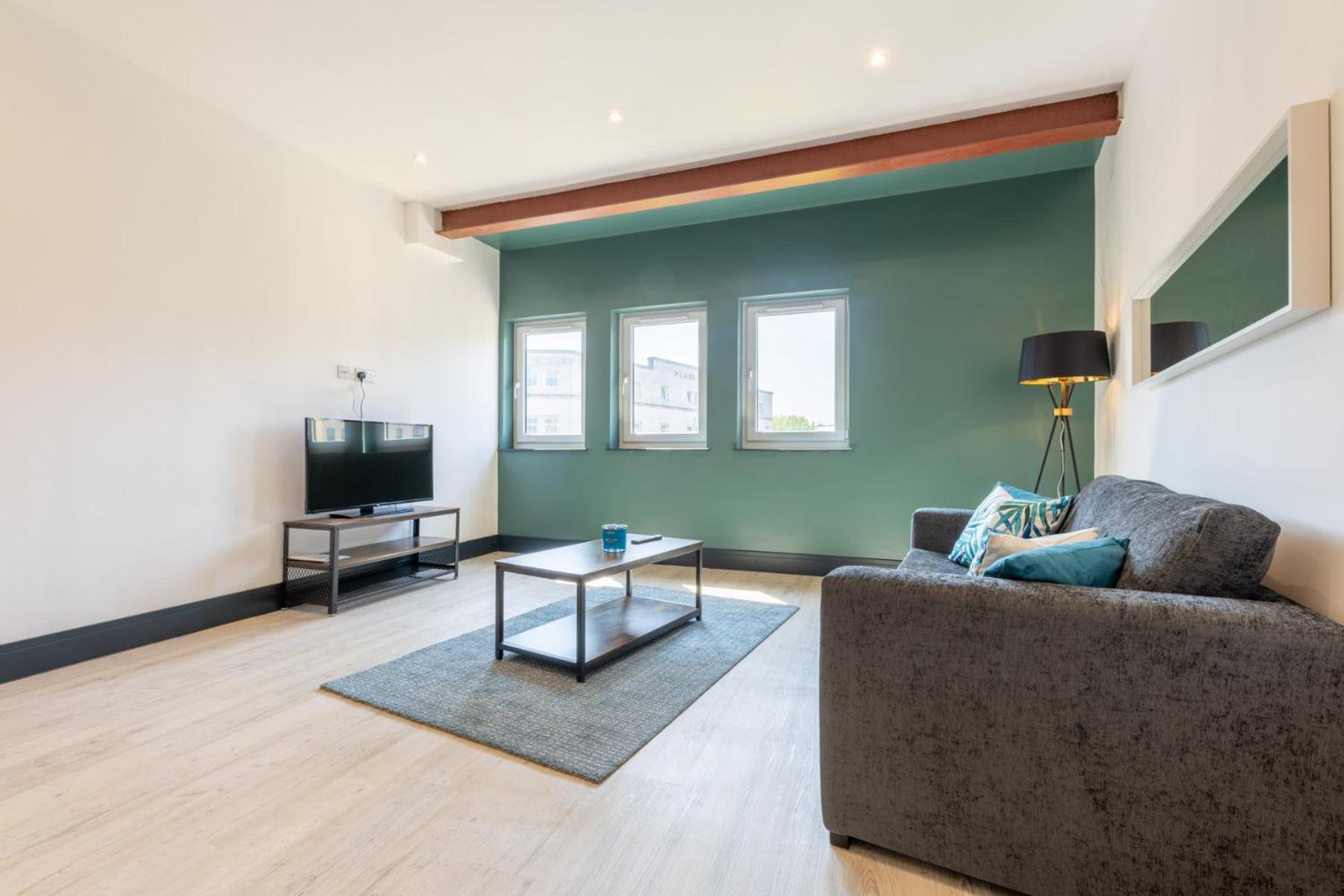 The Kingsway- 2 Bedroom Central Swansea Apartments By Stayright Buitenkant foto